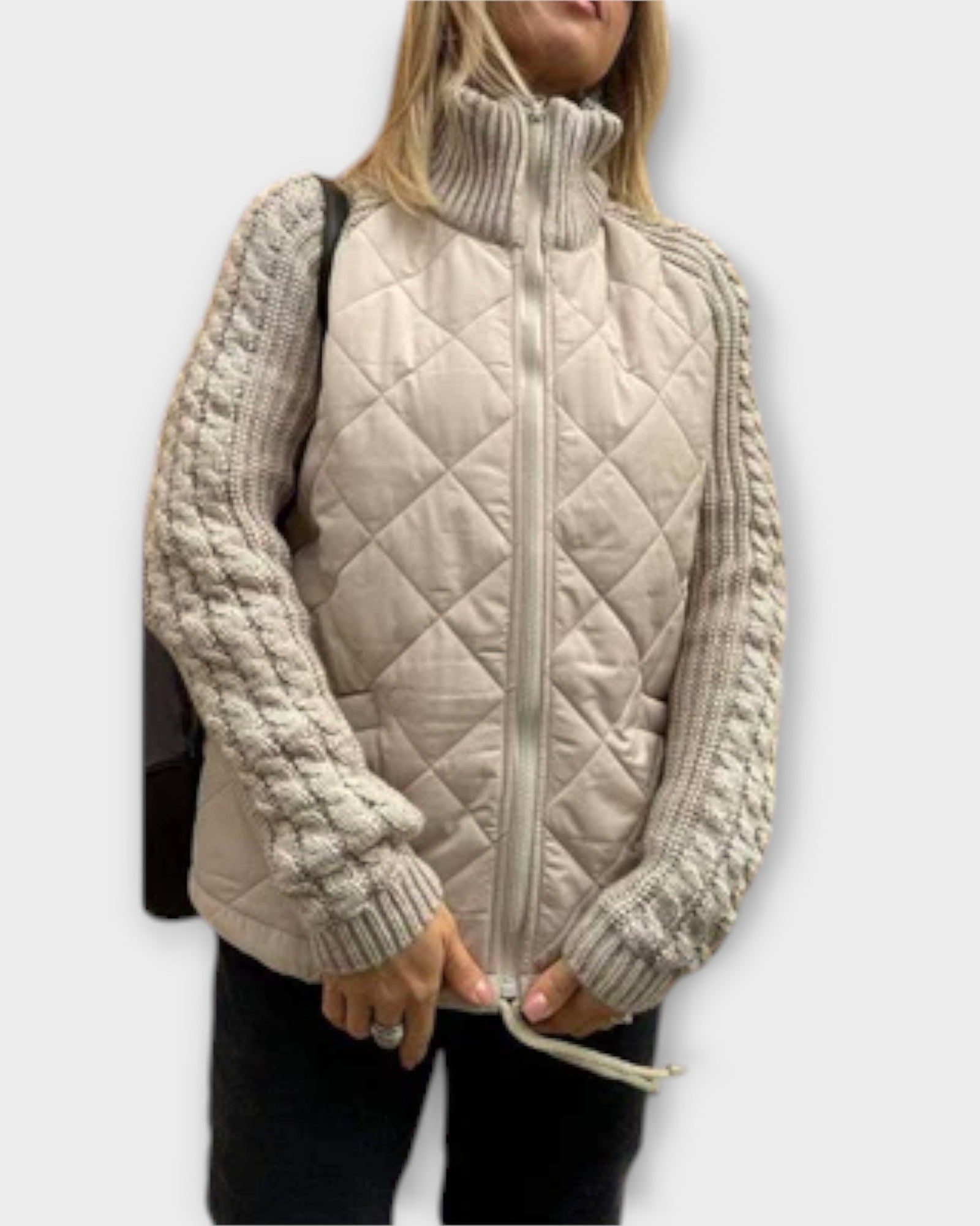 Elin | Korkeakauluksinen takki