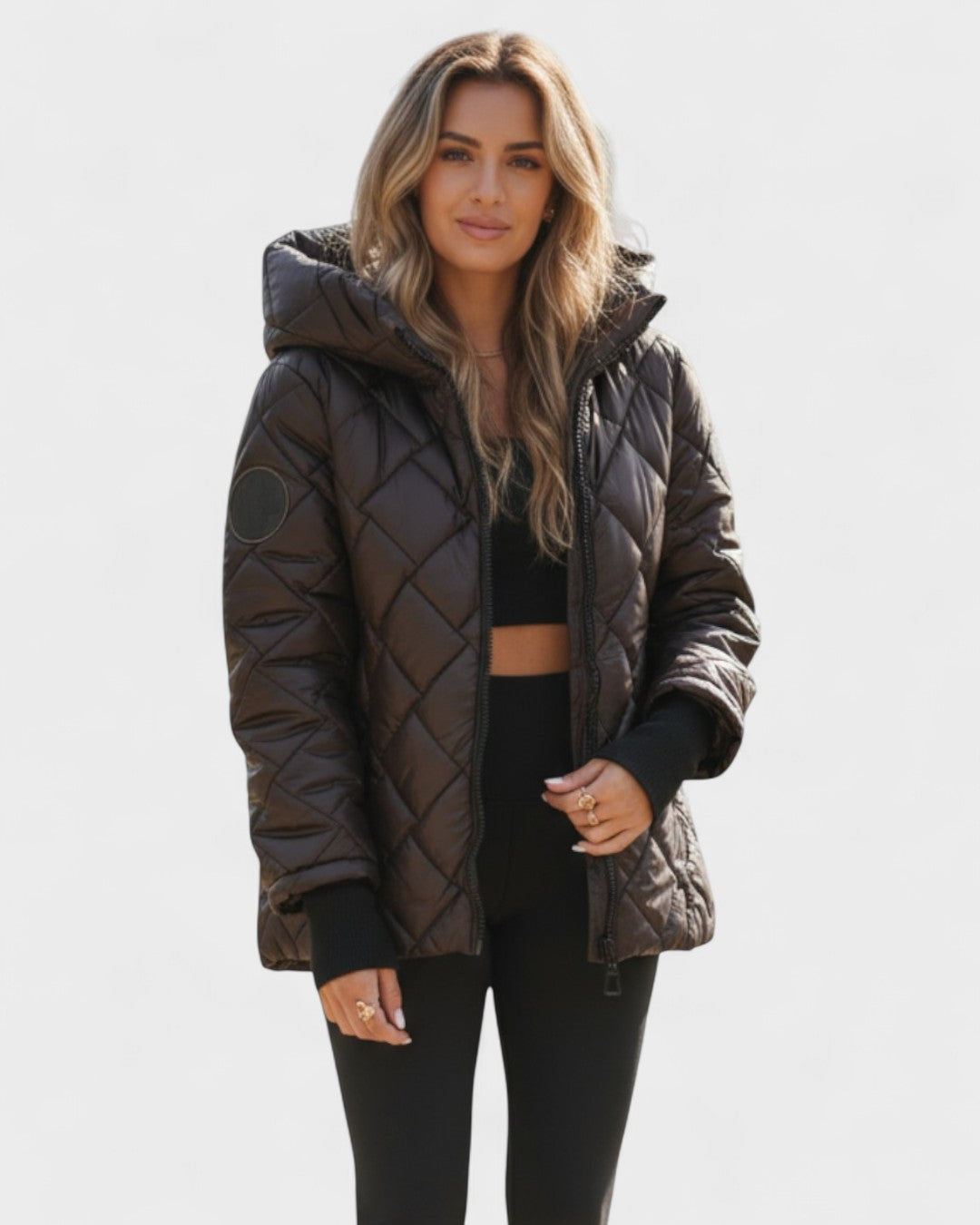 Ema™ | Tyylikäs takki hupulla