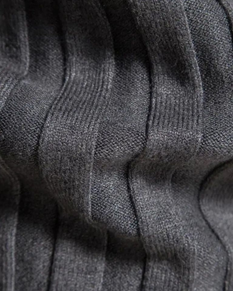 Lucas™ | Korkeakauluksinen Neule