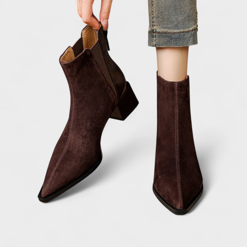 Nela™ | Ylelliset saappaat