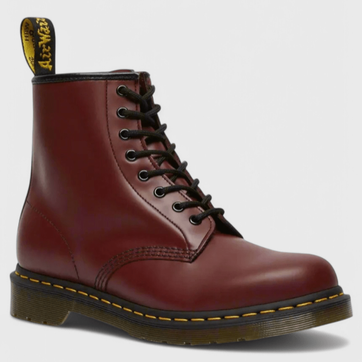 Sara | Korkeat saappaat