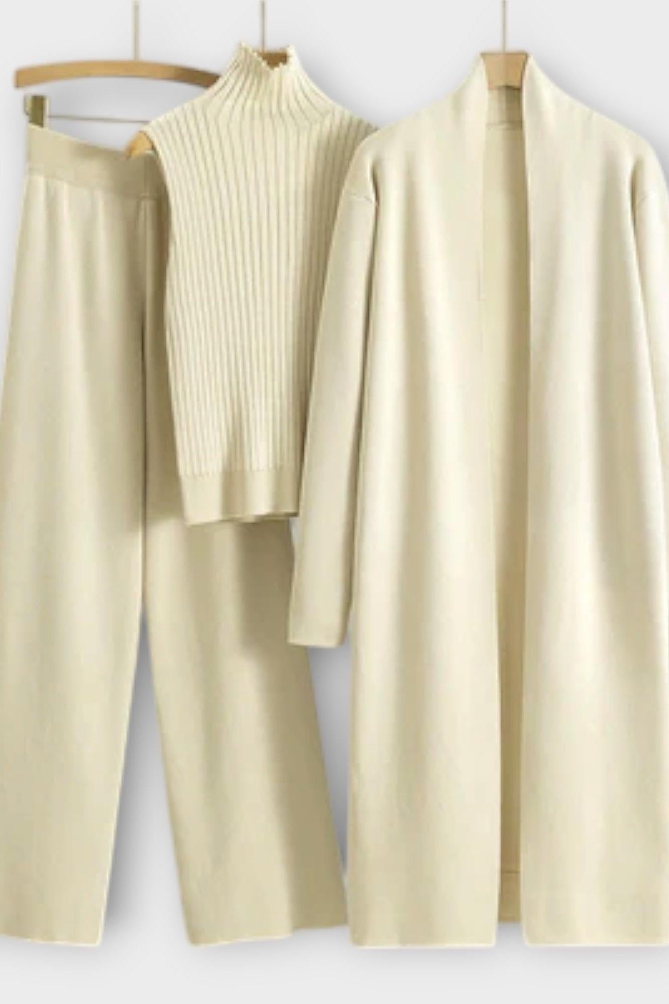 Stine | Ribattu Neuleyhdistelmä