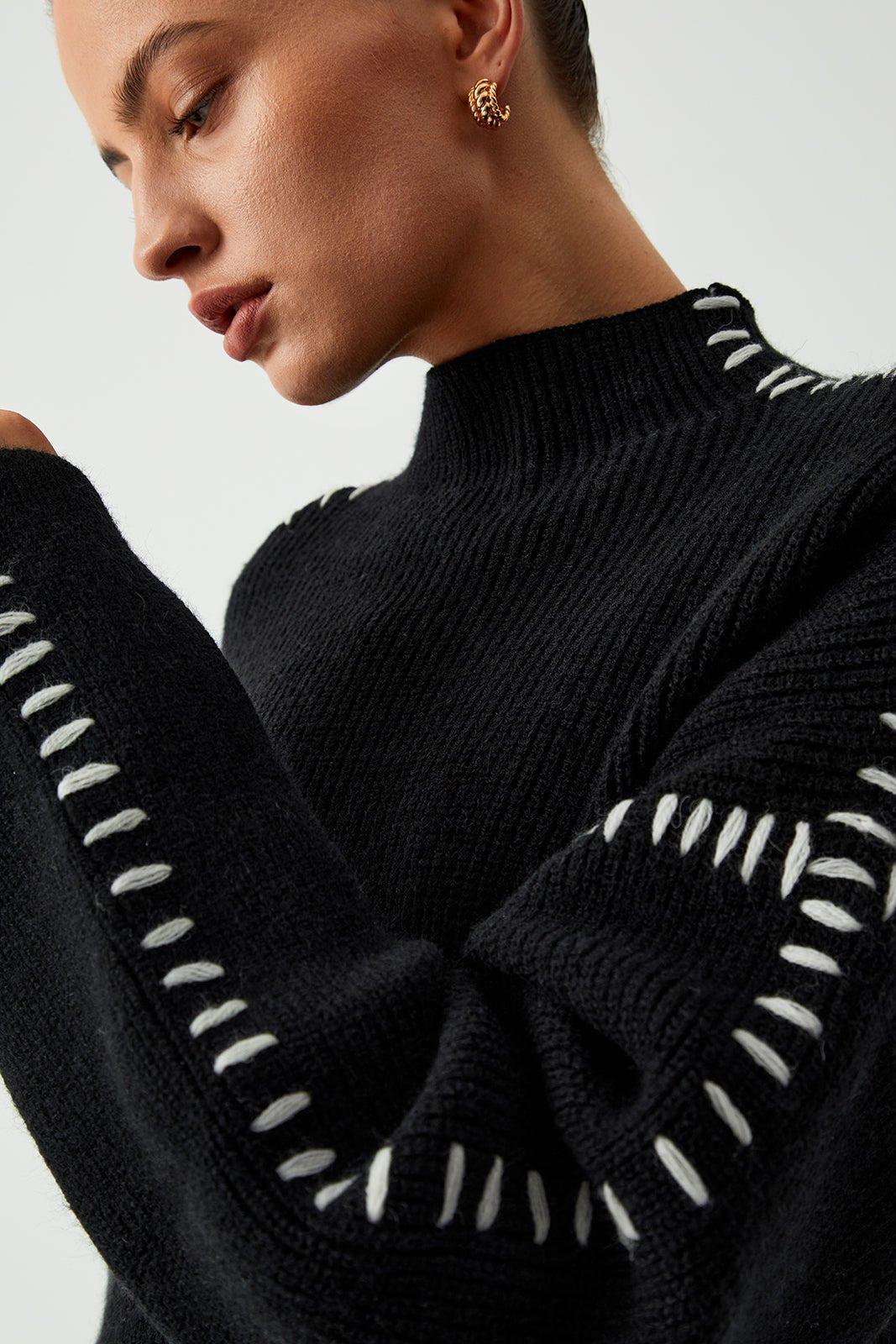 Alma | Korkeakauluksinen Neule