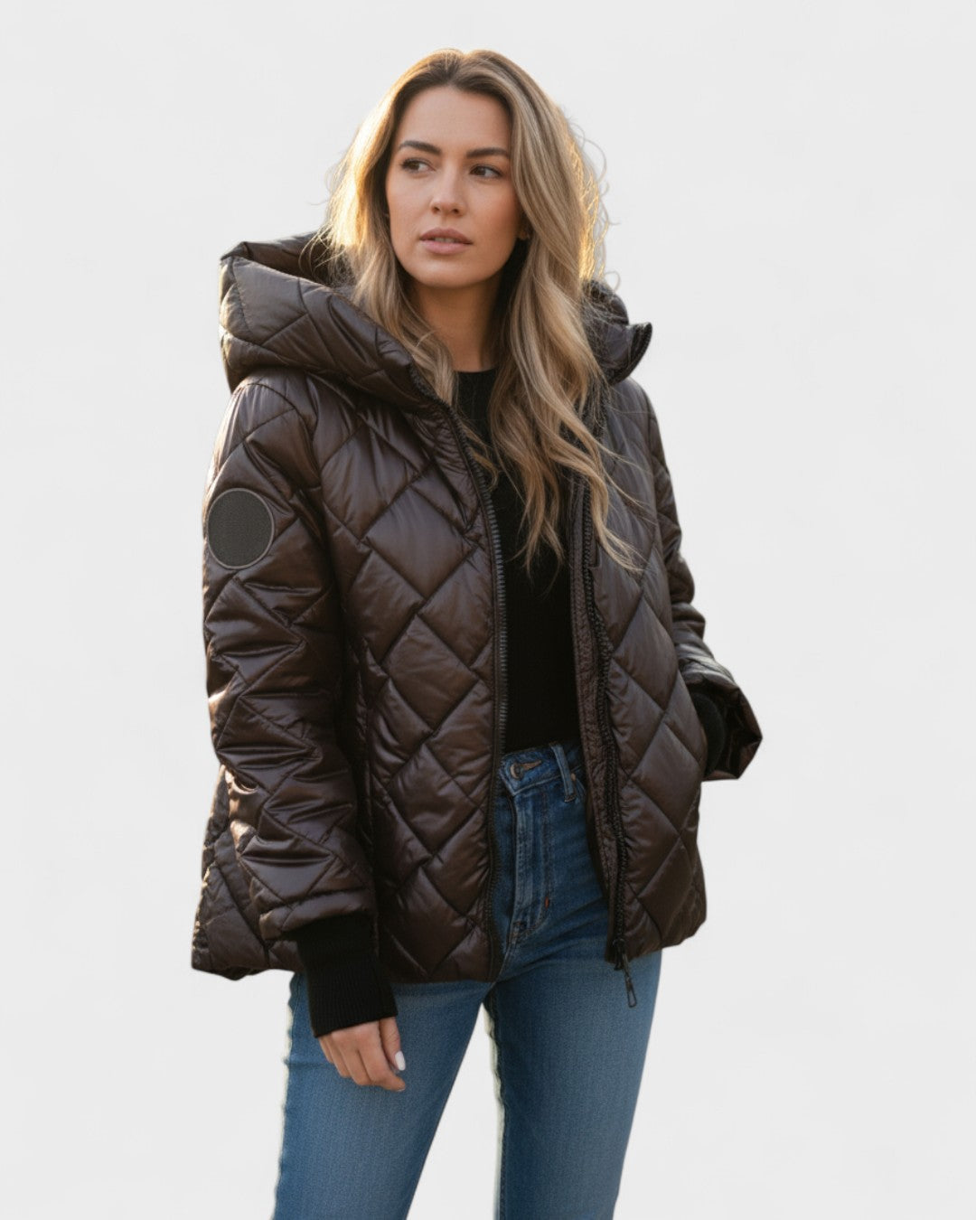 Ema™ | Tyylikäs takki hupulla