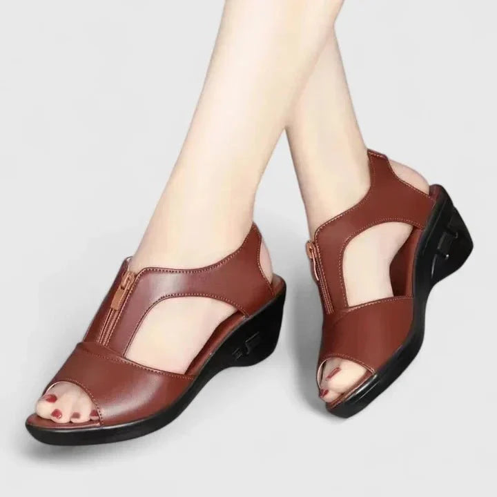 Pernille | Tyylikkäät Sandalet