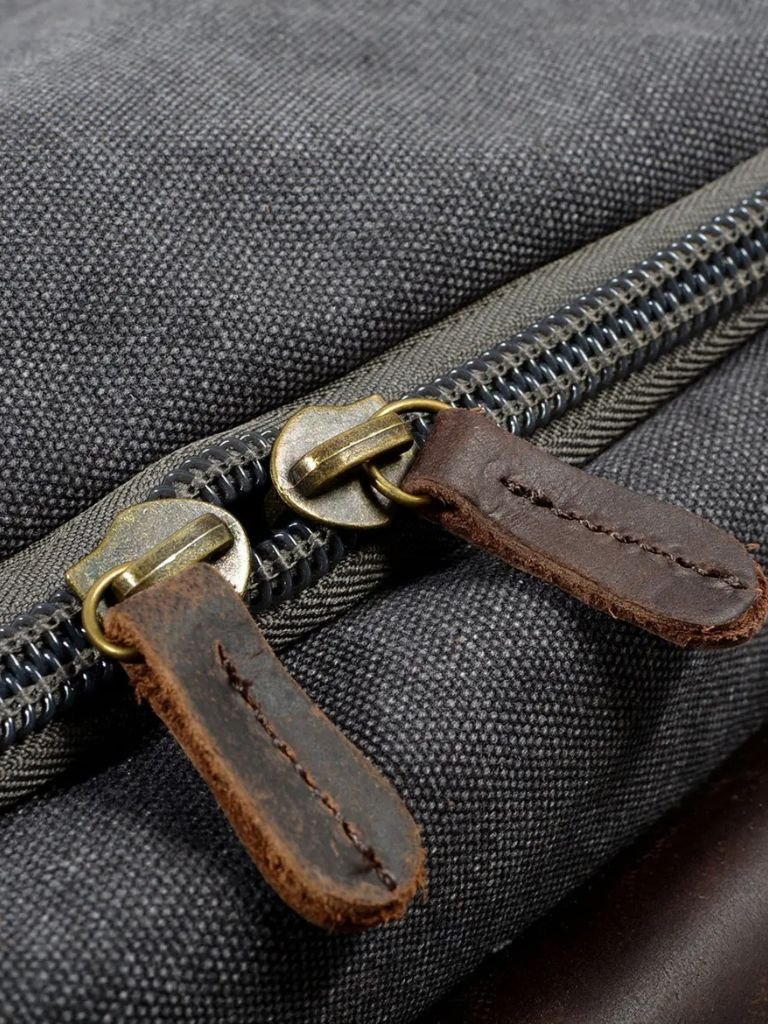 Victor™ | Highland Matkalaukku